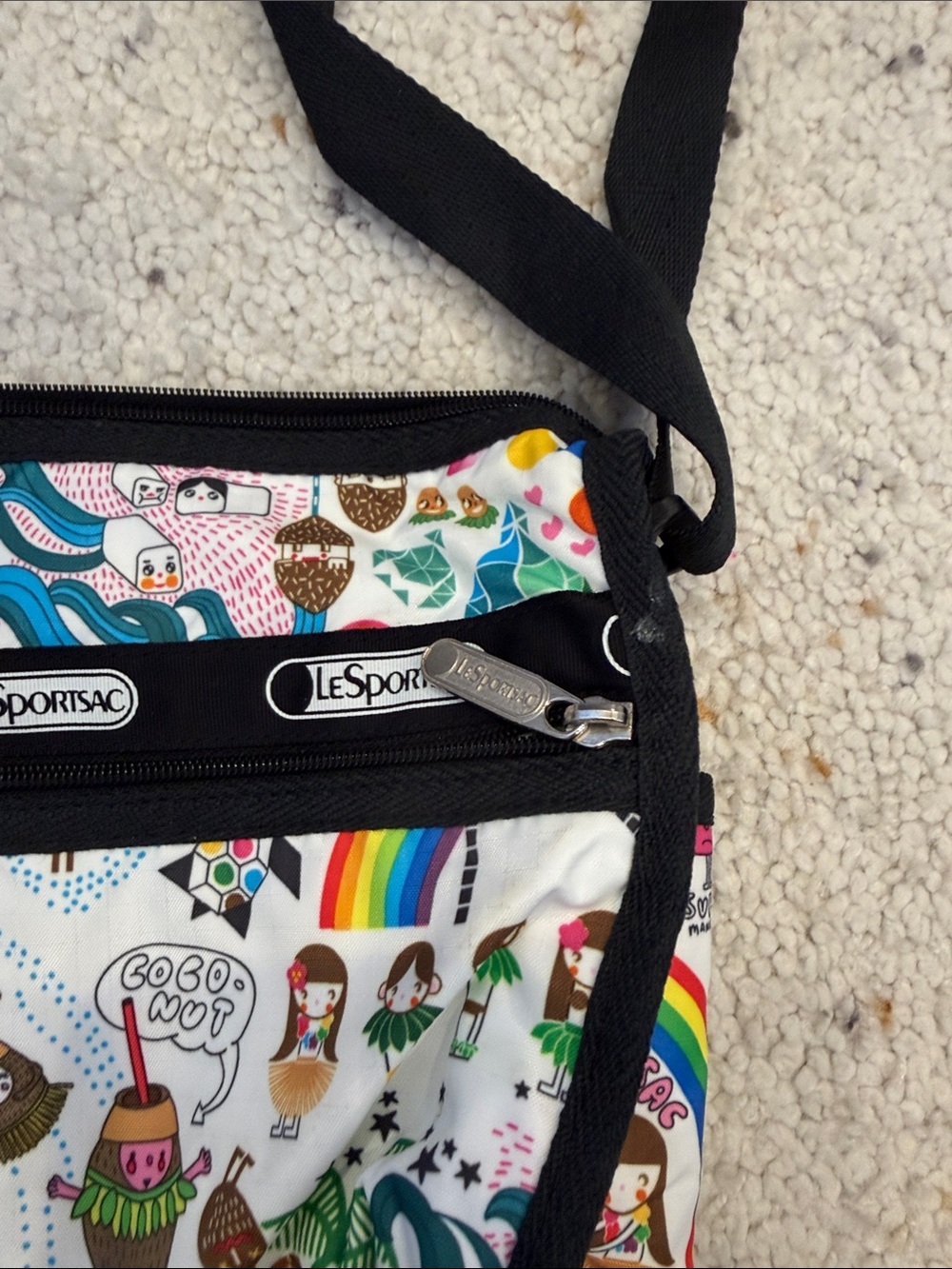 Lesportsac limited edition Hawaii bag with matching pouch - Picture 4 of 13